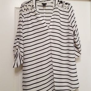 Stripped 3/4 sleeve blouse